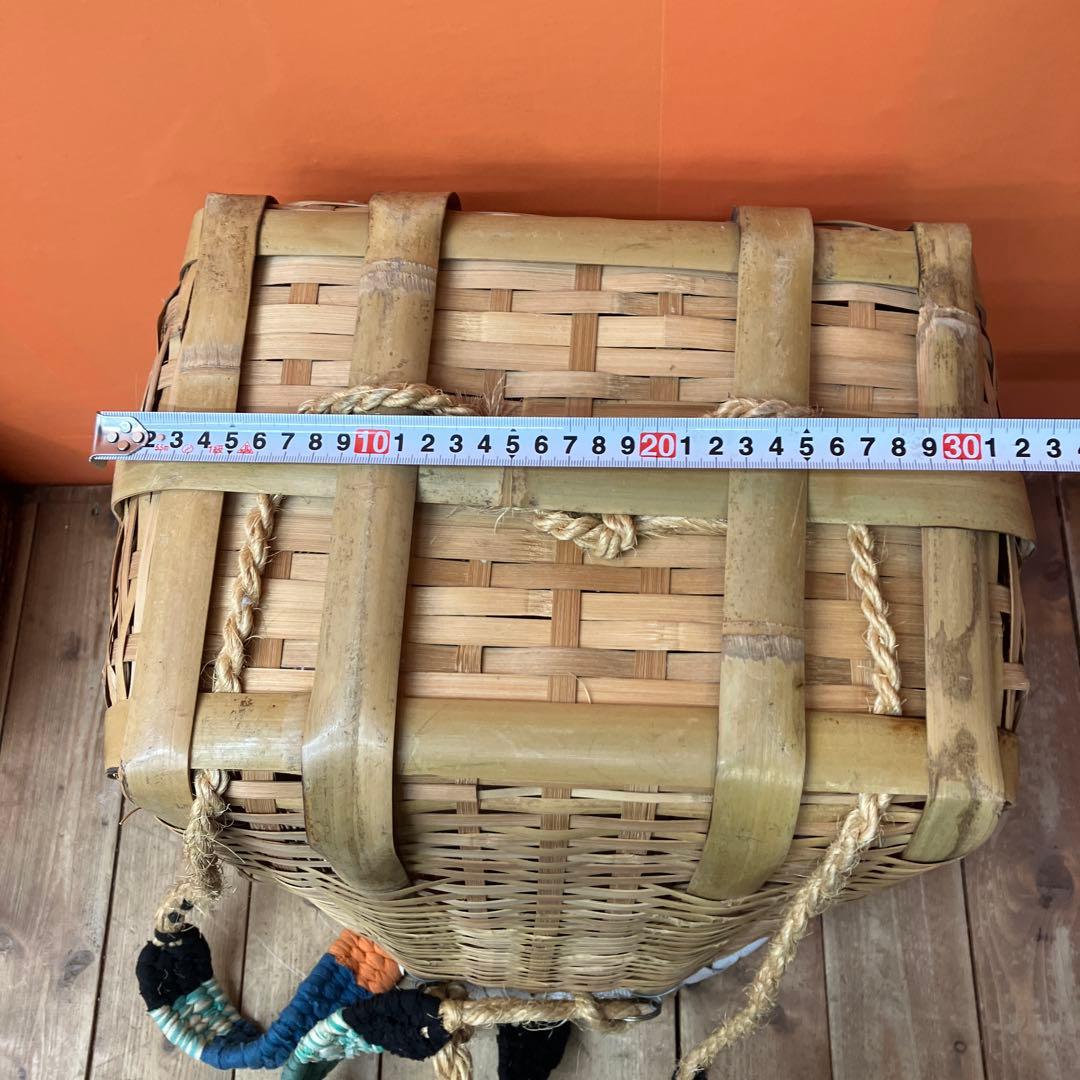 竹籠 背負い籠 竹細工 収穫カゴ 竹カゴ 古道具 昭和レトロ アンティーク ヴィ