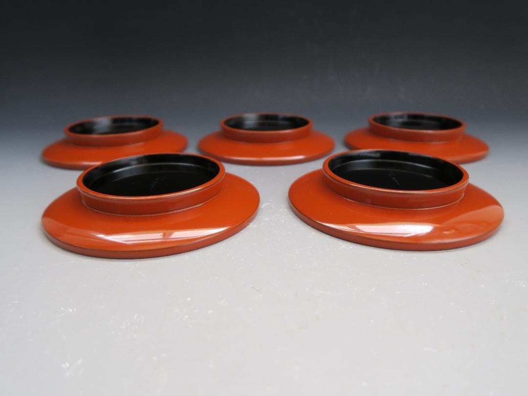 輪島塗】千舟堂 高台銘々皿 ワジマ千舟作 朱塗 高台黒塗 五客揃 天然木