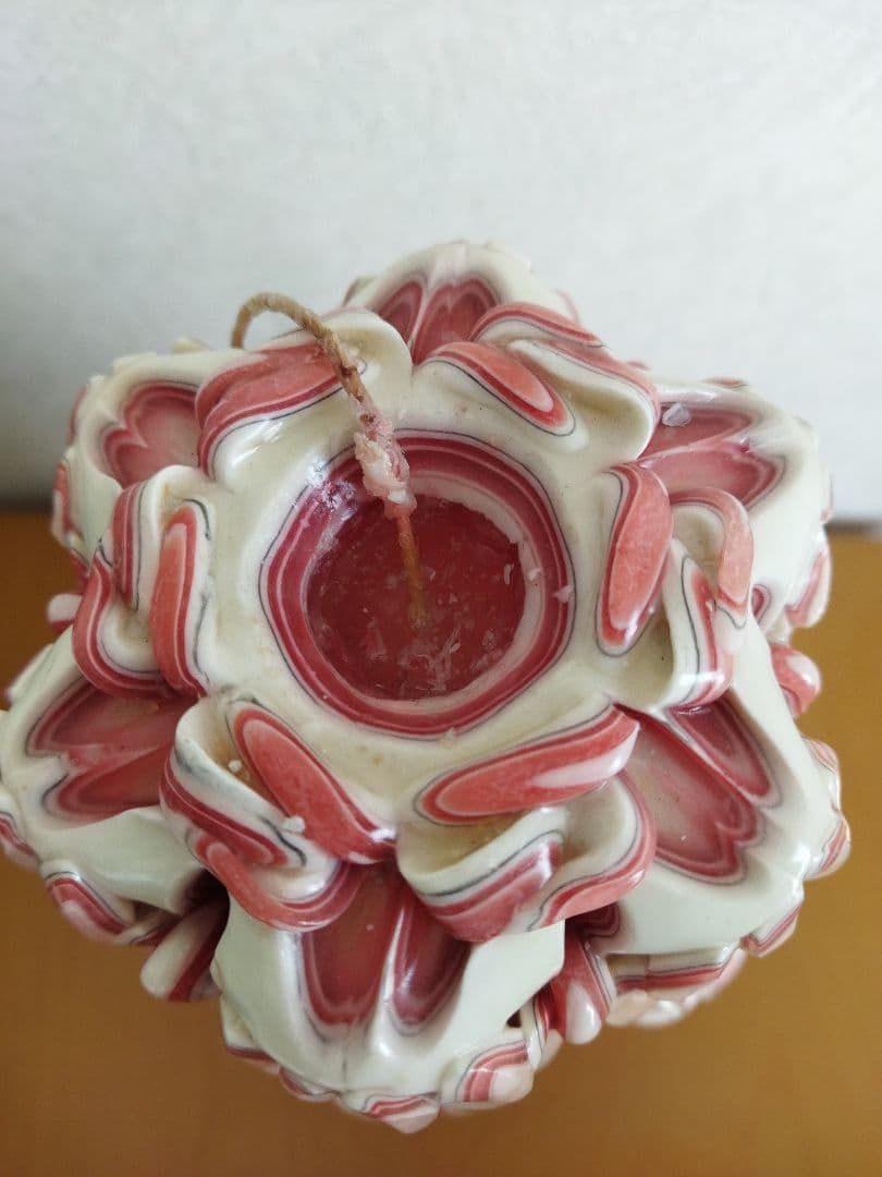 ハワイアンキャンドル 赤と白 スタンド付き