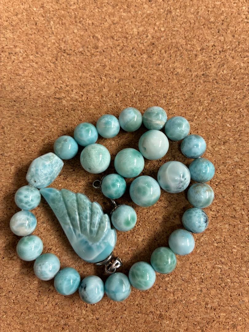 オーラ水晶 クラスター