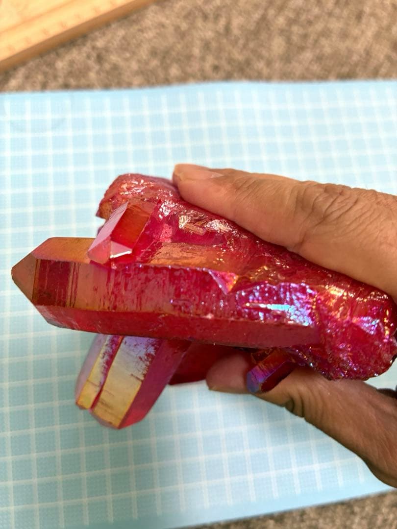 オーラ水晶 クラスター