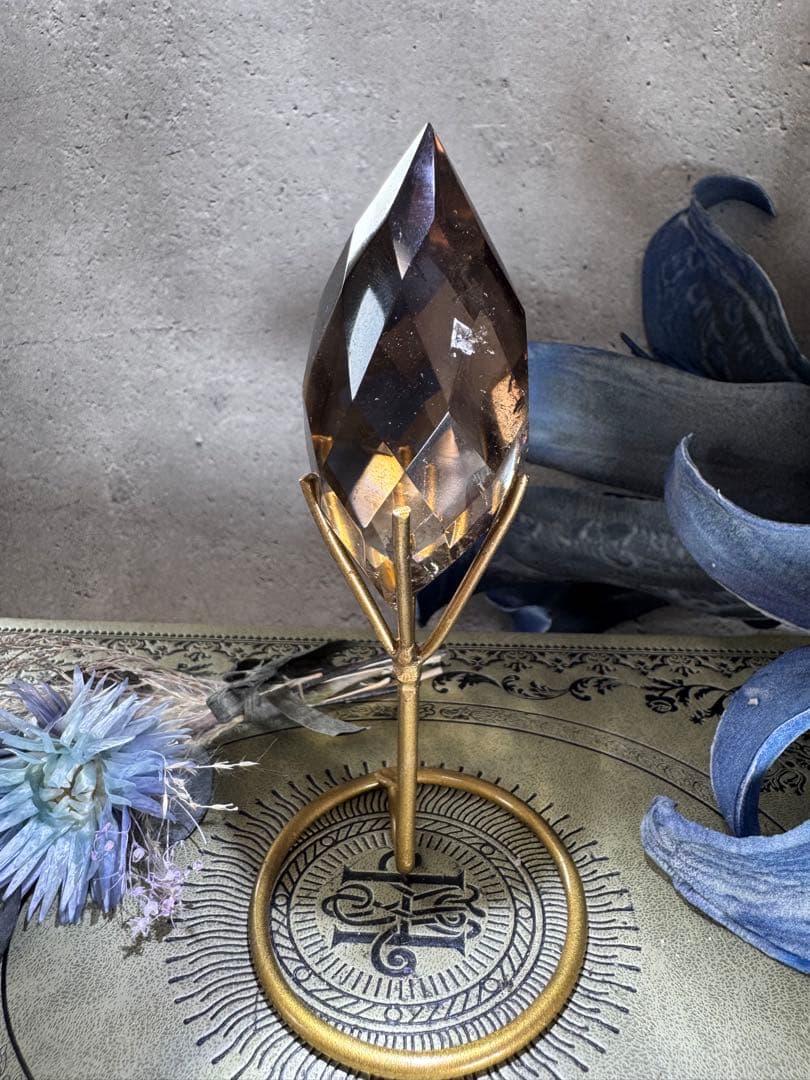 クールビューティー　スモーキー　レムリアンシード　アシンメトリー　ダイヤモンド