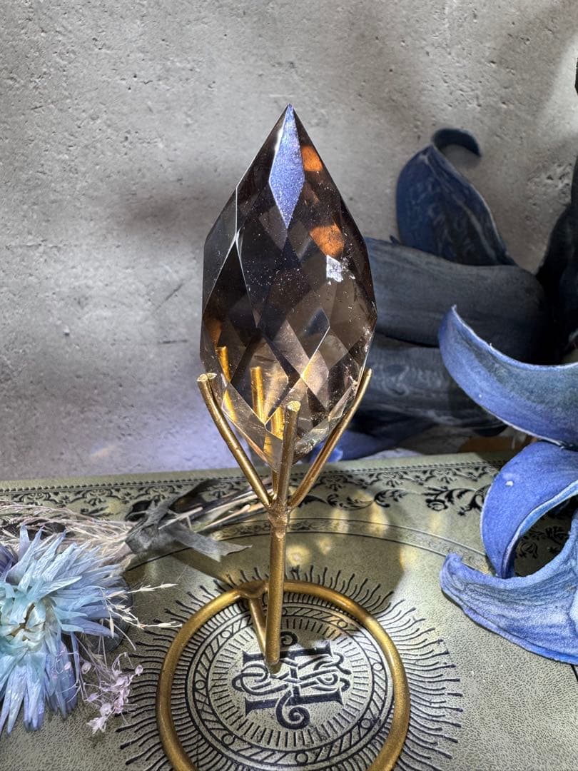 クールビューティー　スモーキー　レムリアンシード　アシンメトリー　ダイヤモンド