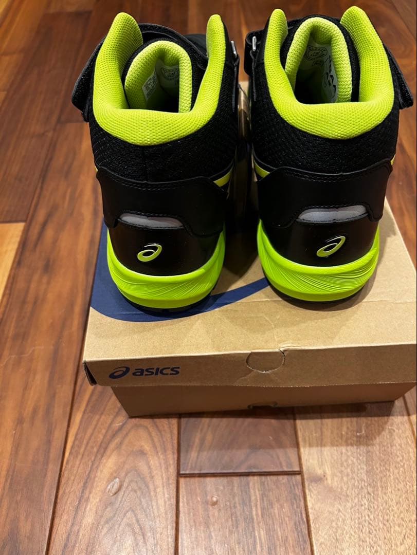 新品、未使用‼️ asics ハイカット安全靴 黒/黄緑