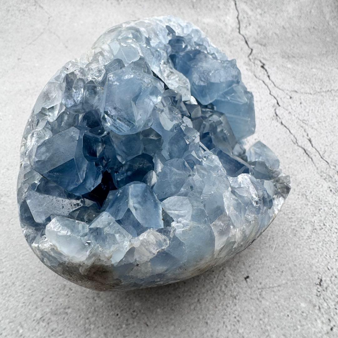 G-177セレスタイトハート型原石　天然石　ブルーストーンクラスター1.84kg