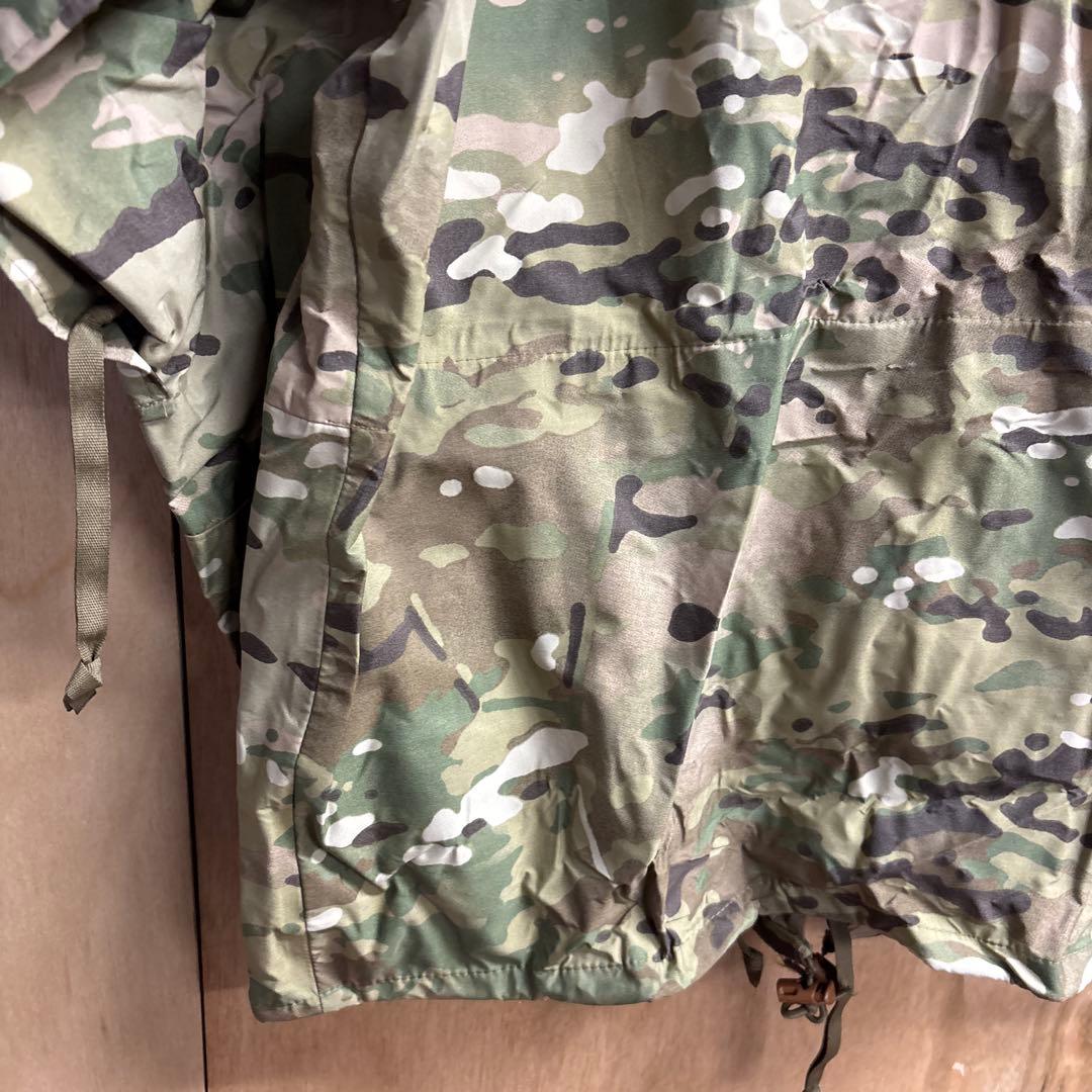 迷彩フード付きジャケット　0203o195