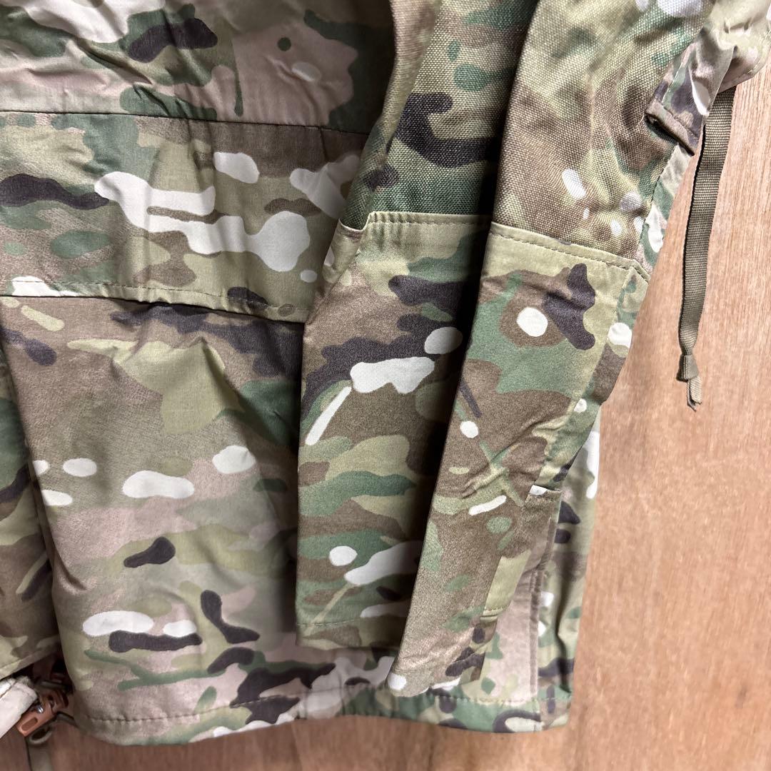 迷彩フード付きジャケット　0203o195