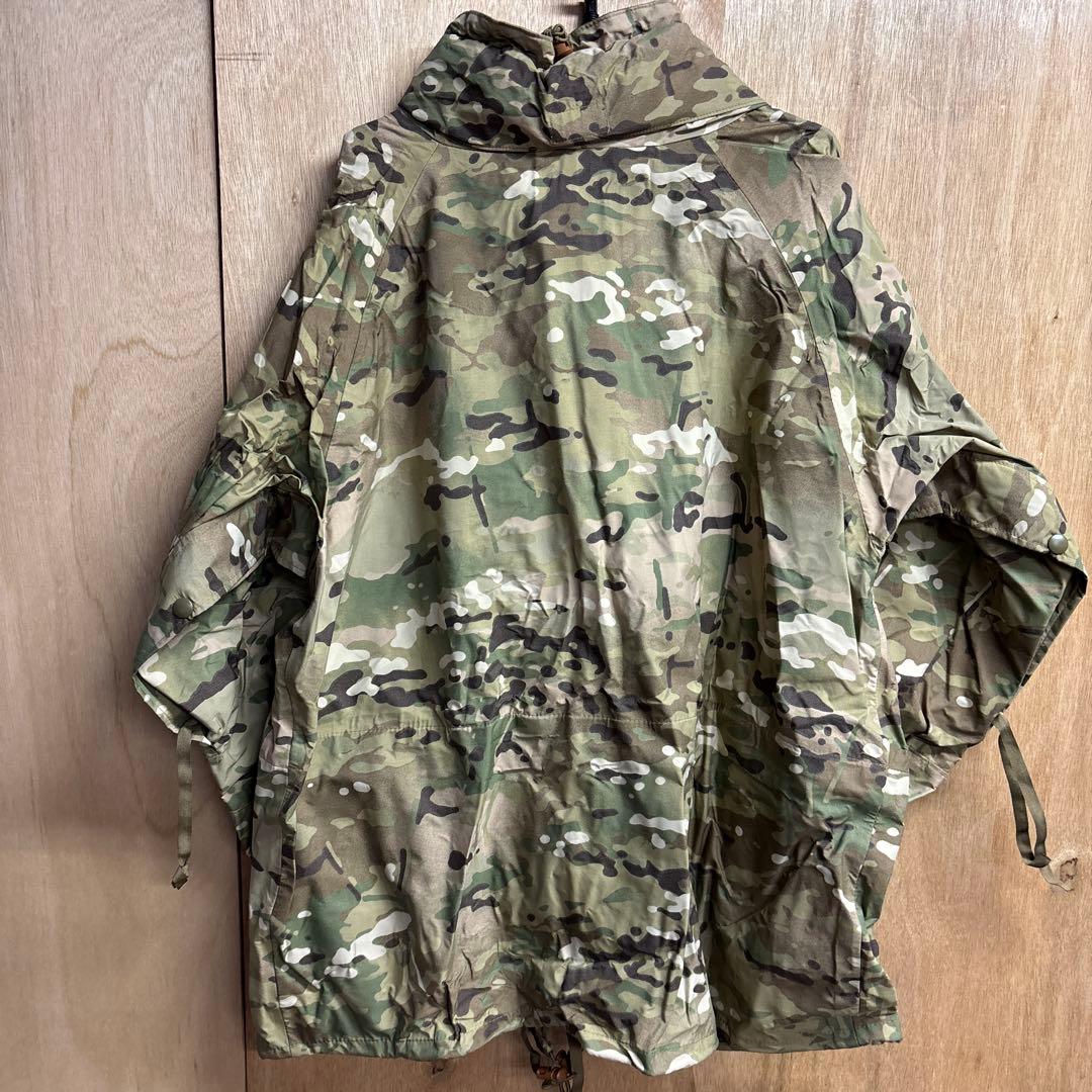 迷彩フード付きジャケット　0203o195