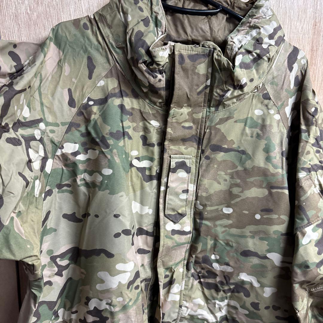 迷彩フード付きジャケット　0203o195
