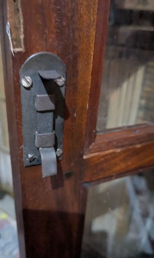 【レア送料無料】アジアンアンティーク調　ドーム型キャビネット　ダークブラウン