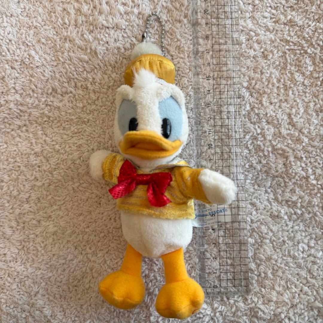 ディズニーランド 30周年 ドナルド ぬいぐるみバッジ ぬいば - メルカリ