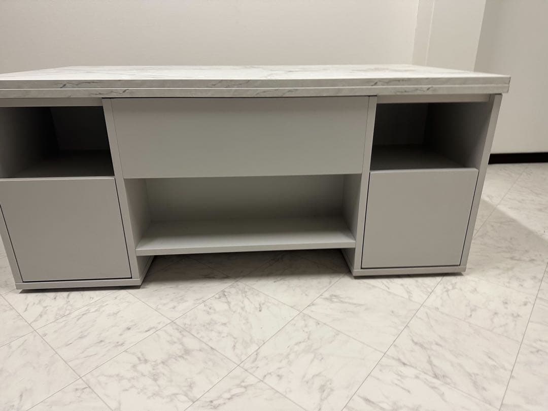 【大容量収納付き 昇降式センターテーブル】