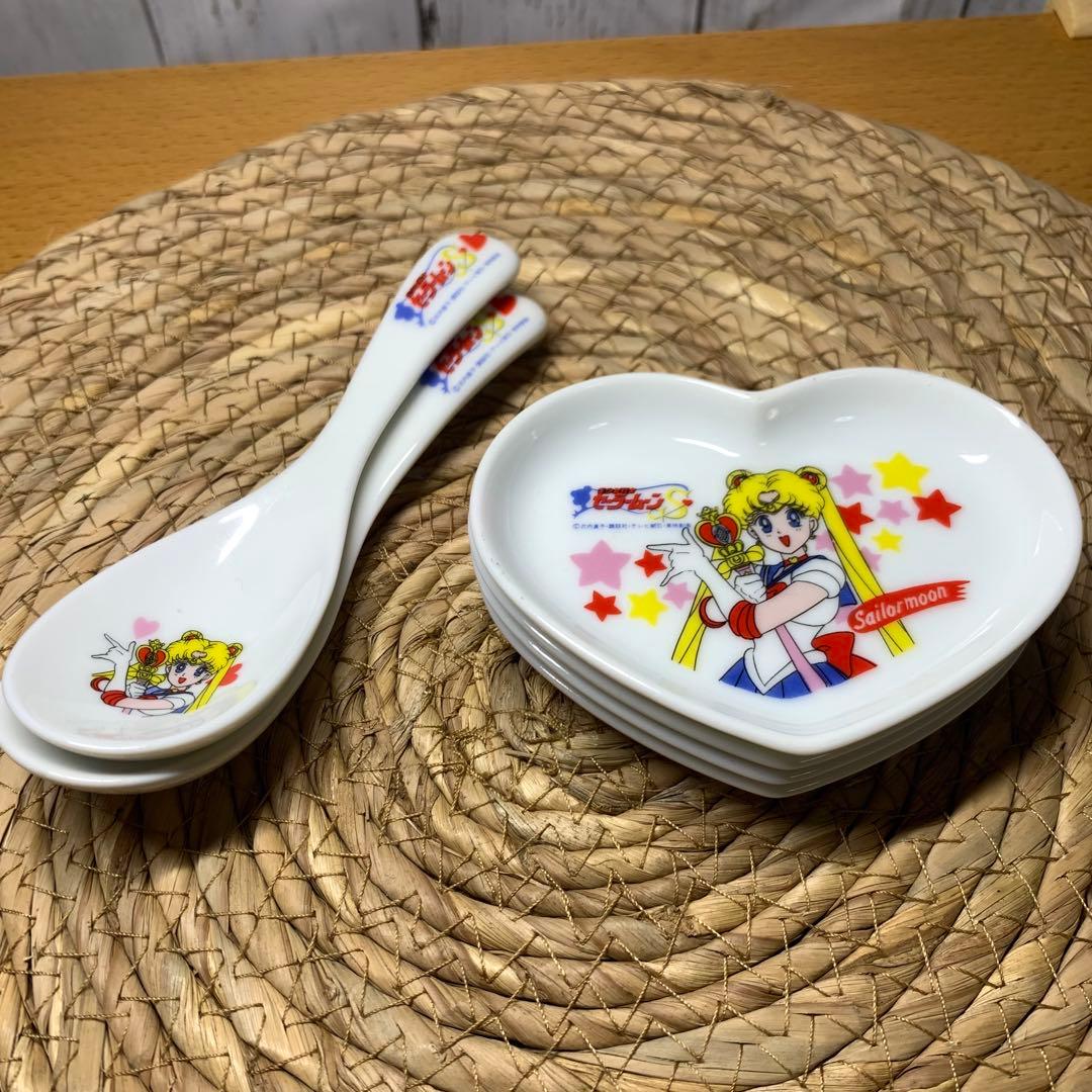 セーラームーン ハート型豆皿とスプーンセット - メルカリ
