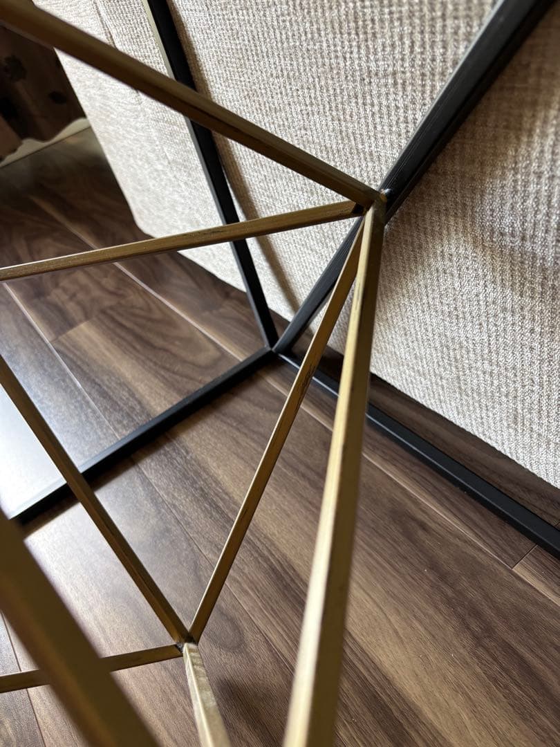 nora⭐︎KARE プリズマサイドテーブル