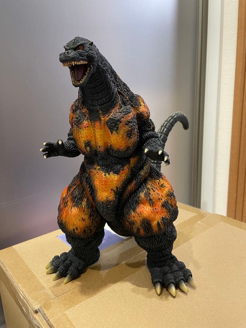 東宝30cmシリーズ ゴジラ 1995 バーニングクリアバージョン フィギュア「ゴジラ（1995）バーニングクリアVer 東宝30cmシリーズ
