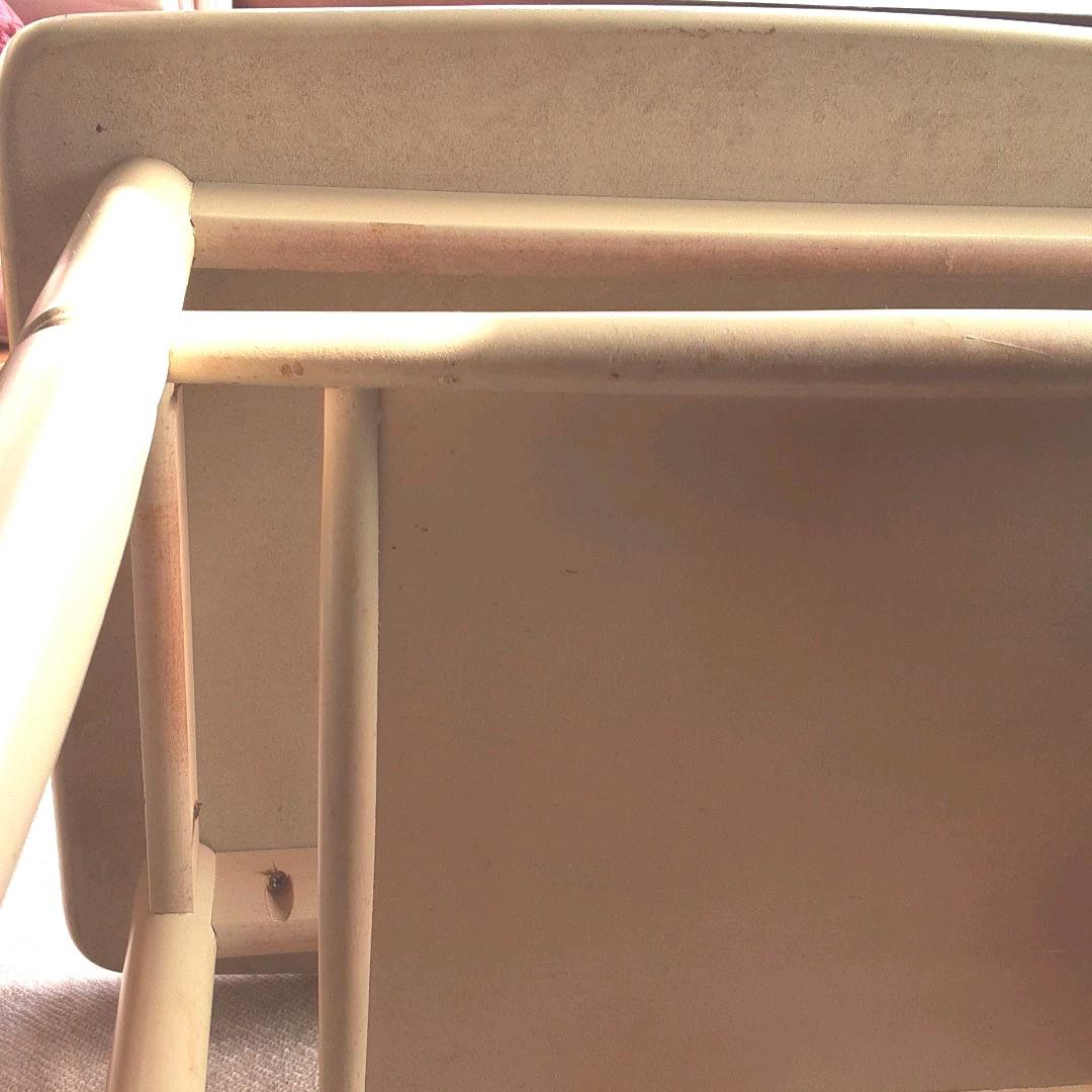 アンティーク家具　シャビーなテーブル　鳥取家具