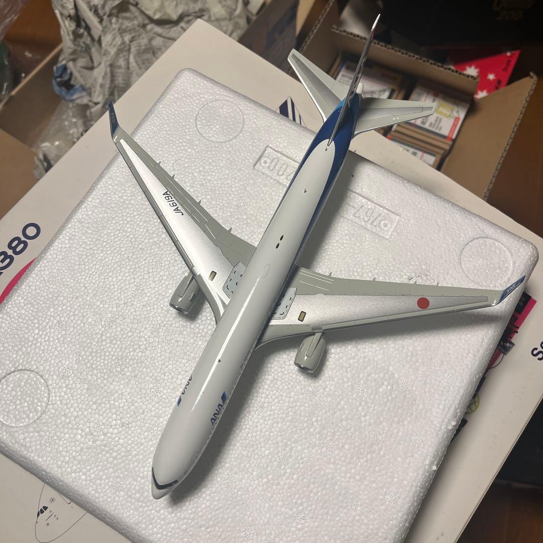 航空機・ヘリコプター ANA Boeing 767-381/ER 1:200
