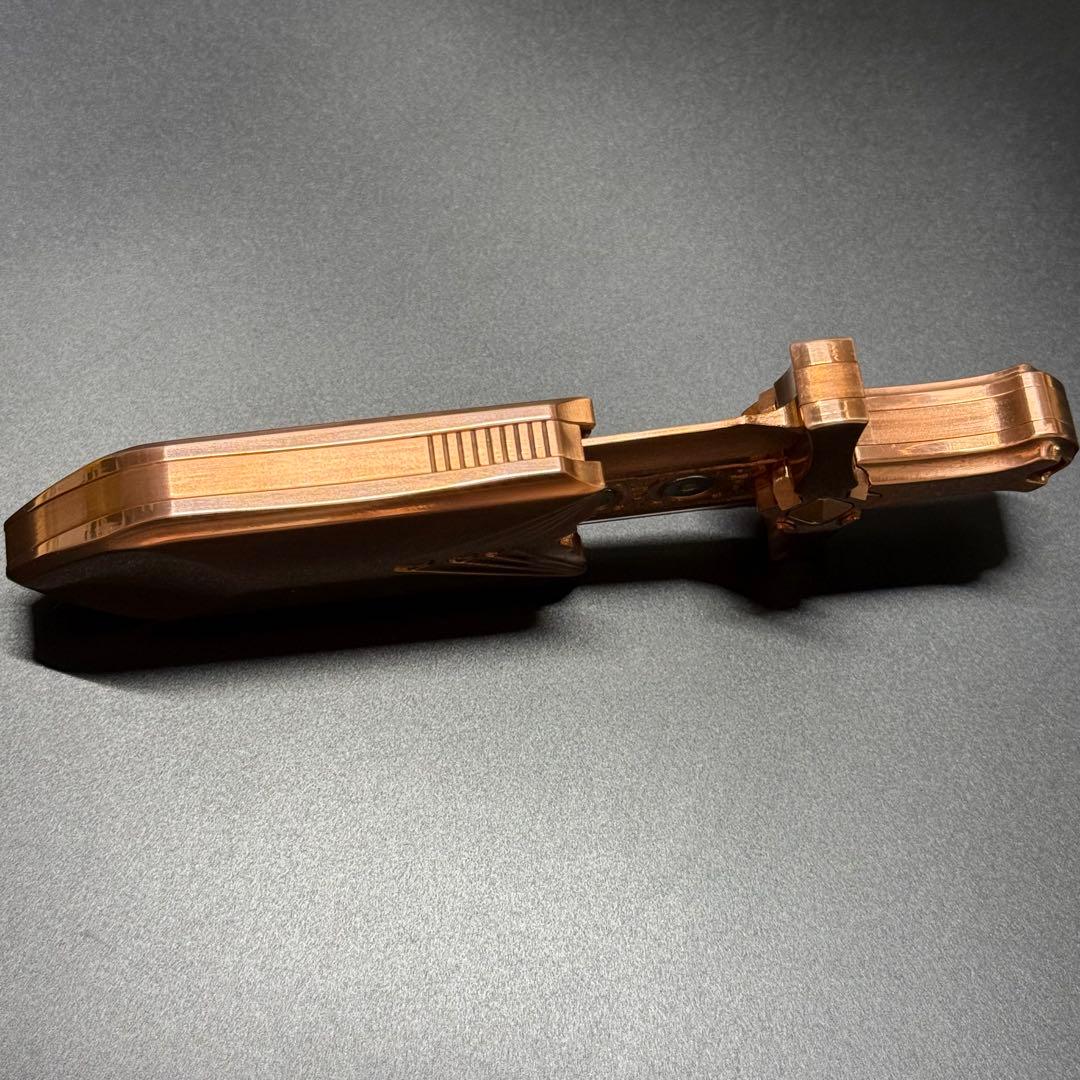 聖剣 赤銅製 フィジェットトイ EDC fidget toys 値下げ不可 - メルカリ