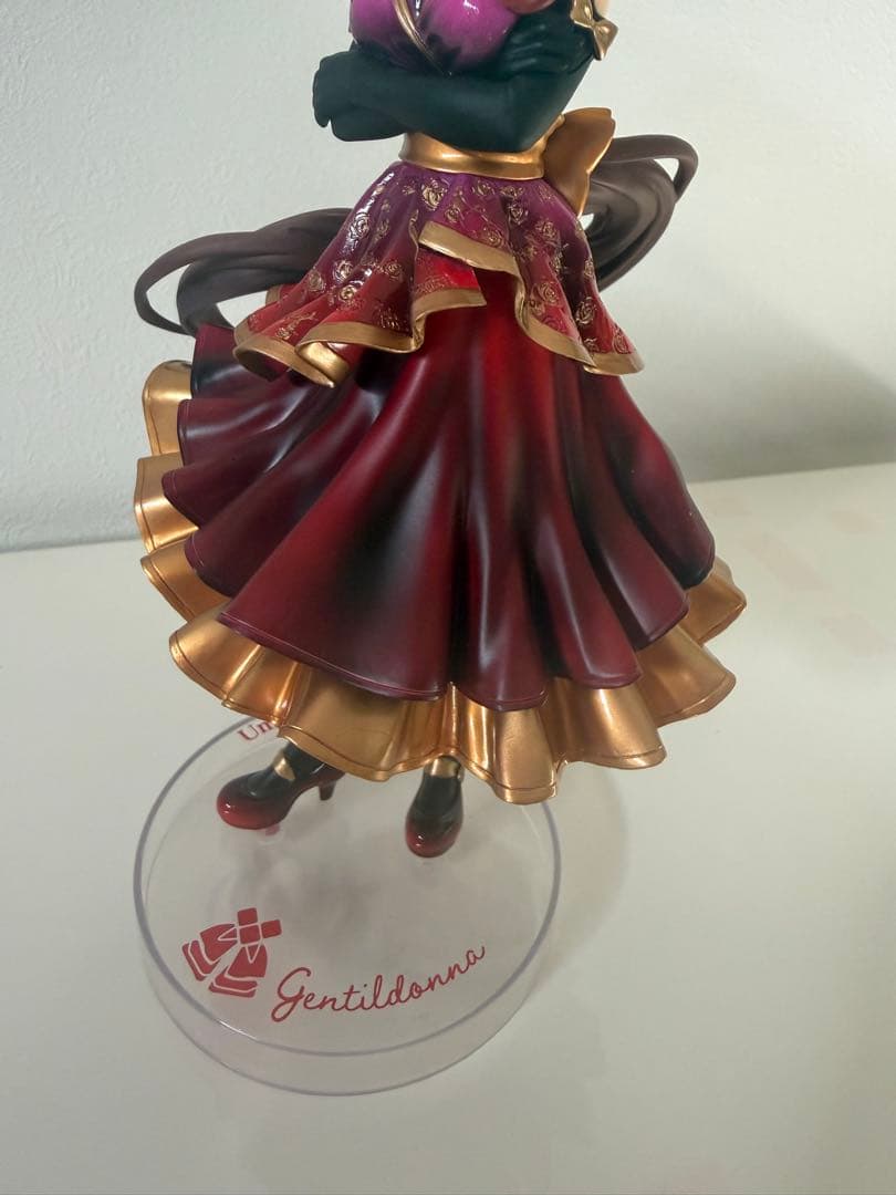 ウマ娘　ジェンティルドンナ　フィギュア　【リペイント品】