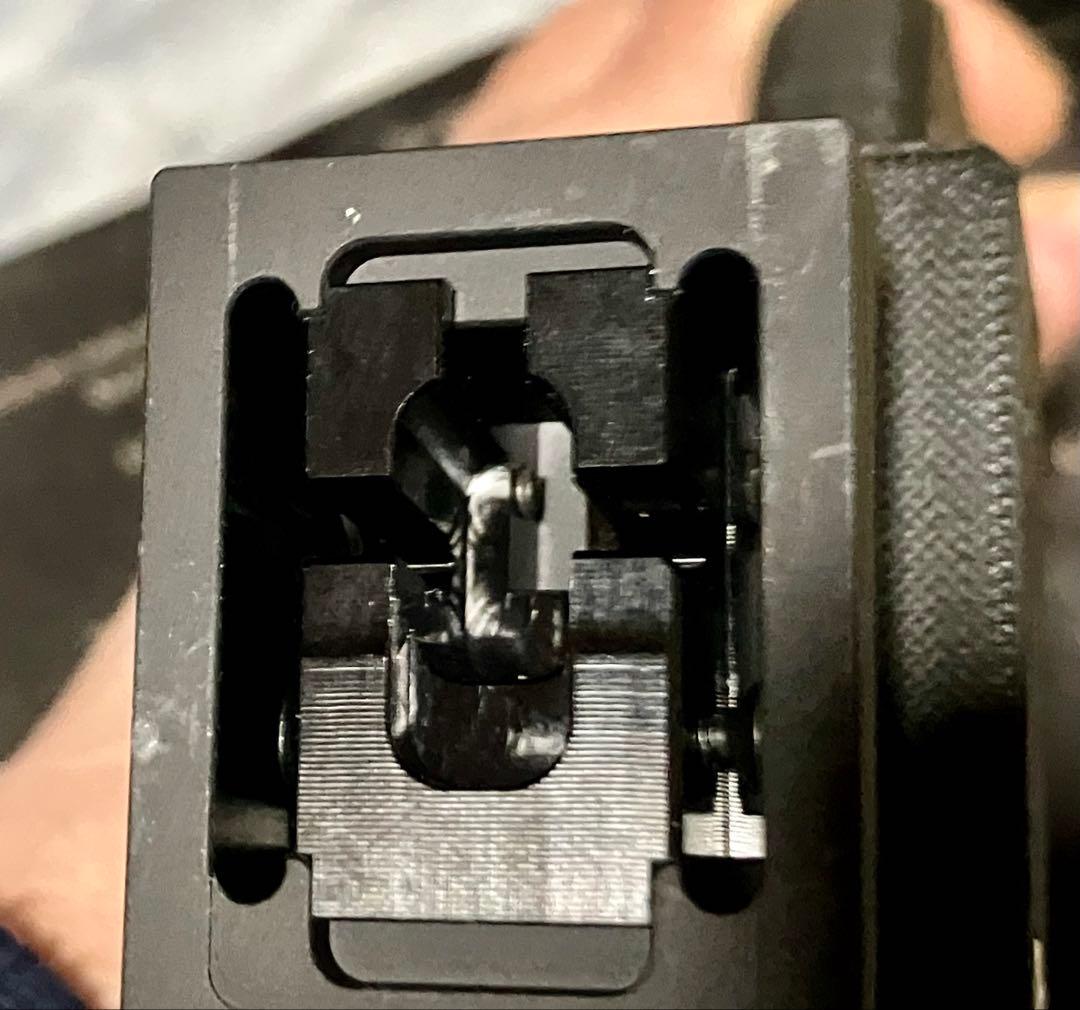 次世代AK47、AK STORM20mmレイルアダプター+バイザーストック 次世代