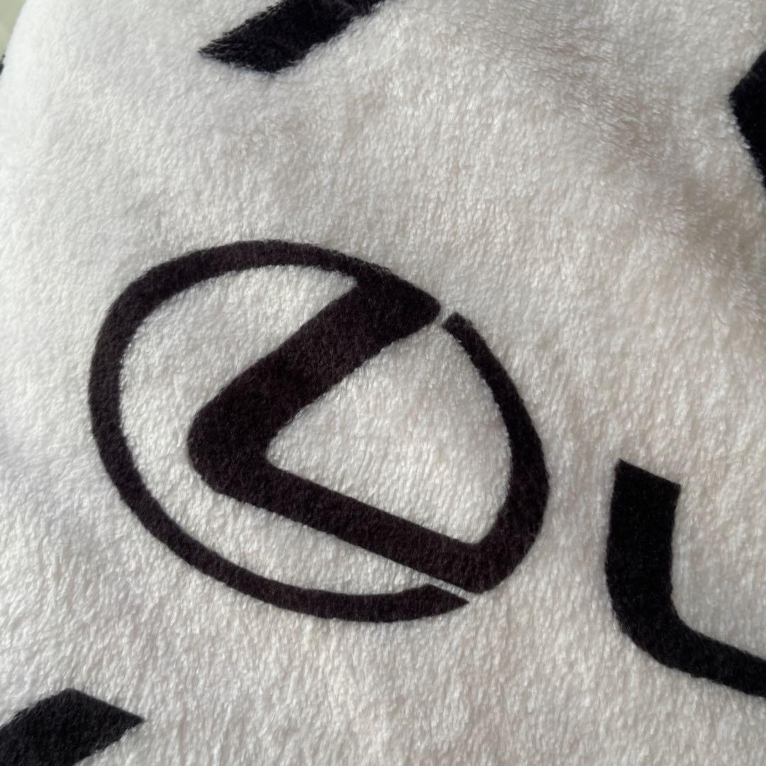 【新品未使用】レクサス スピンドルデザイン ブランケット