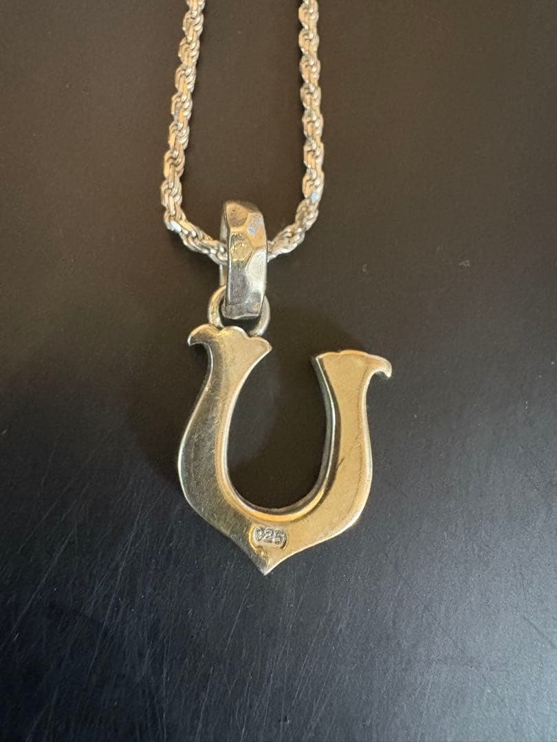 ⭐︎ハード ロック ホースシュー シルバー ペンダント