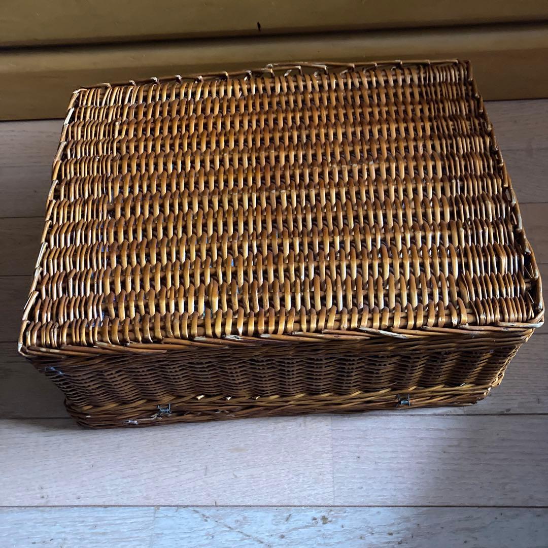 バスケット　カゴ　カゴバック　ピクニック　レトロ　昭和レトロ　年代物　カントリー