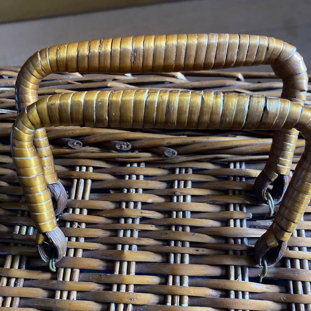 バスケット　カゴ　カゴバック　ピクニック　レトロ　昭和レトロ　年代物　カントリー