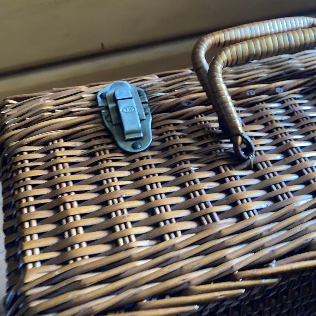 バスケット　カゴ　カゴバック　ピクニック　レトロ　昭和レトロ　年代物　カントリー