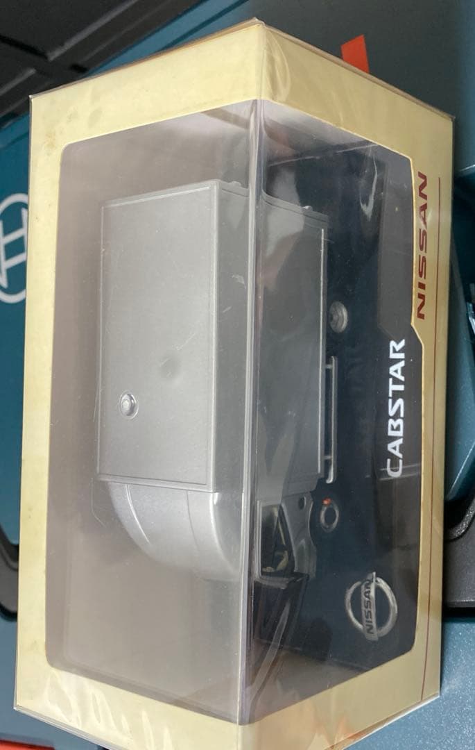 非売品1/43 NISSAN CABSTAR 日産 キャブスター 海外販売促進品