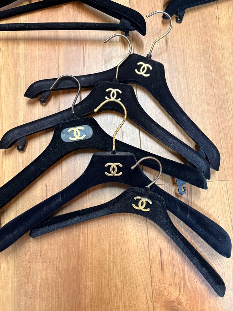 CHANELとFOXEYのハンガーセット 18本