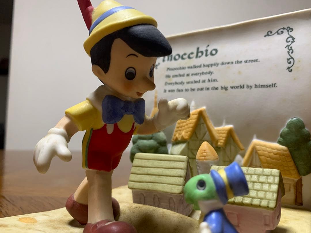 ピノキオ 陶器置物　東京ディズニーランド製