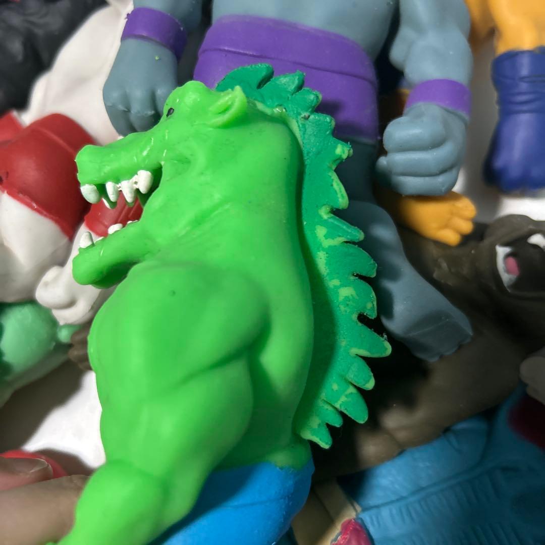 ストレッチーズミュータント16体　ダークウルフオリジナルキャップ