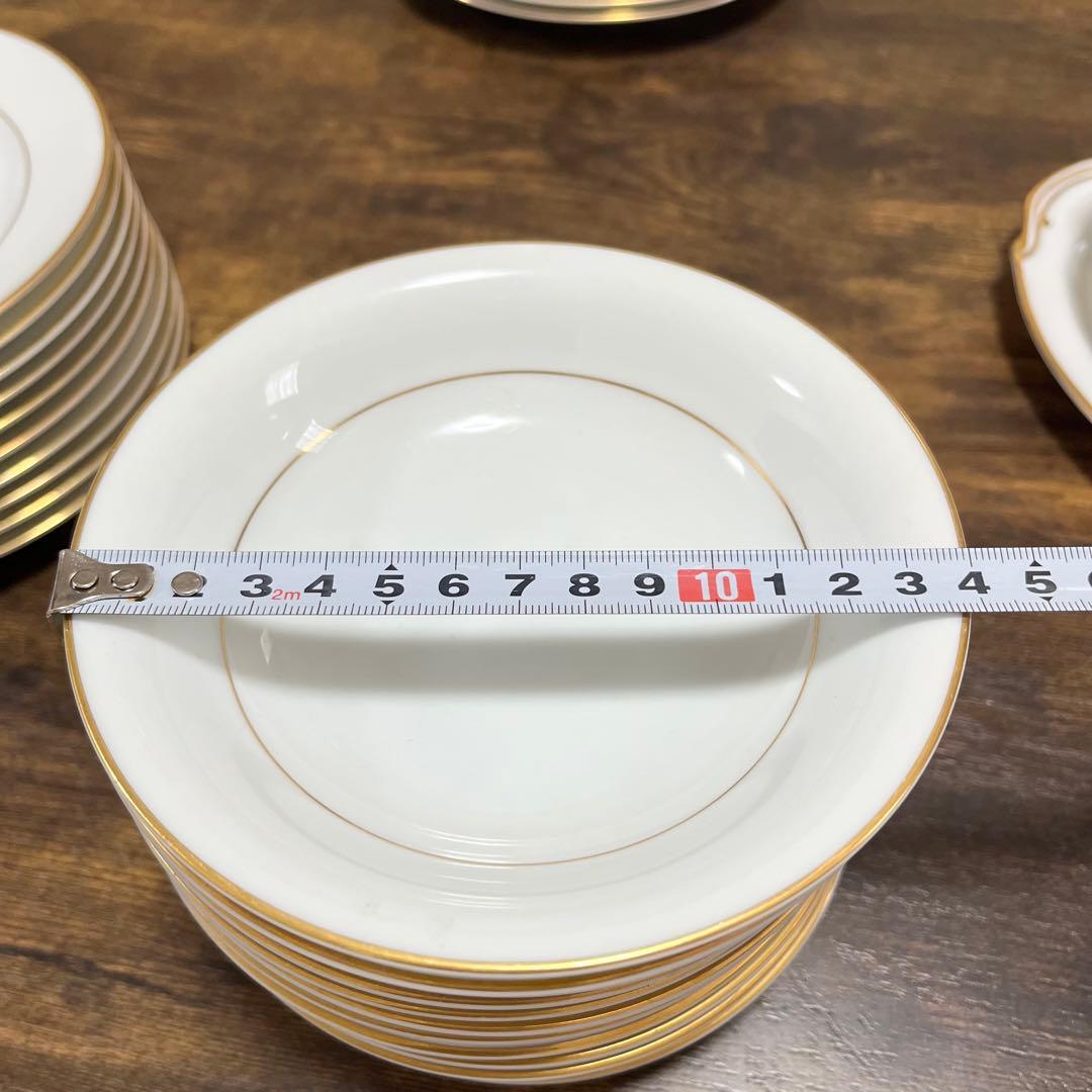 【未使用】Noritake ホワイト ゴールドライン 食器セット　48皿