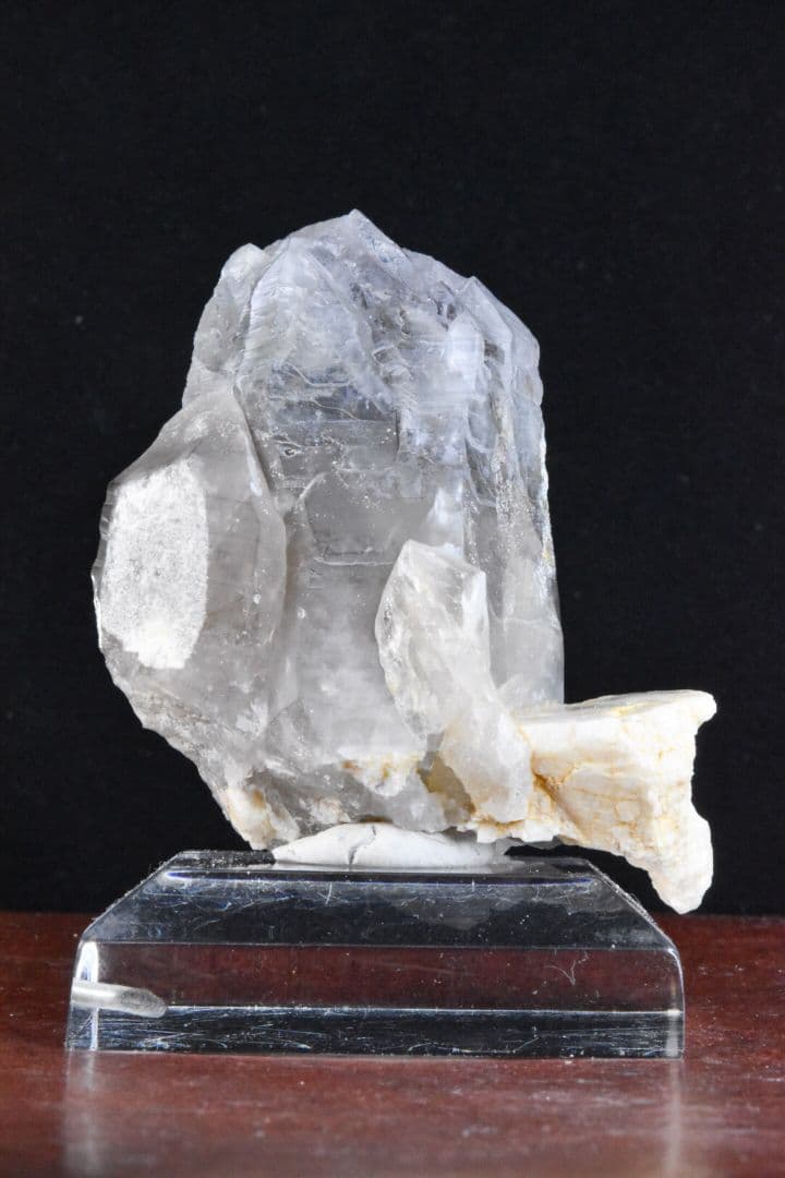 山梨県甲府市黒平産 スモーキークォーツホワイトキャップセプター