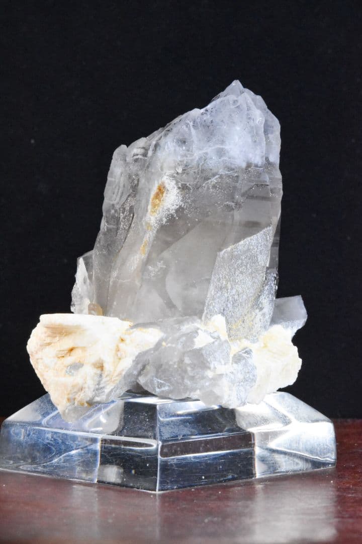 山梨県甲府市黒平産 スモーキークォーツホワイトキャップセプター