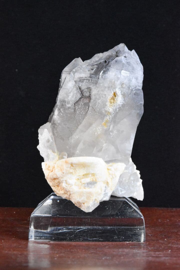 山梨県甲府市黒平産 スモーキークォーツホワイトキャップセプター