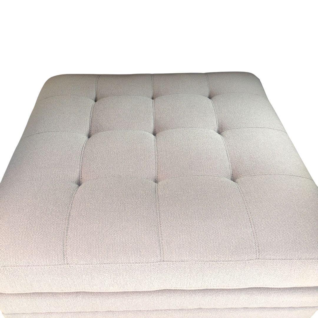 【未使用】Thomasville 布製モジュールソファ　オットマンのみ　収納付き