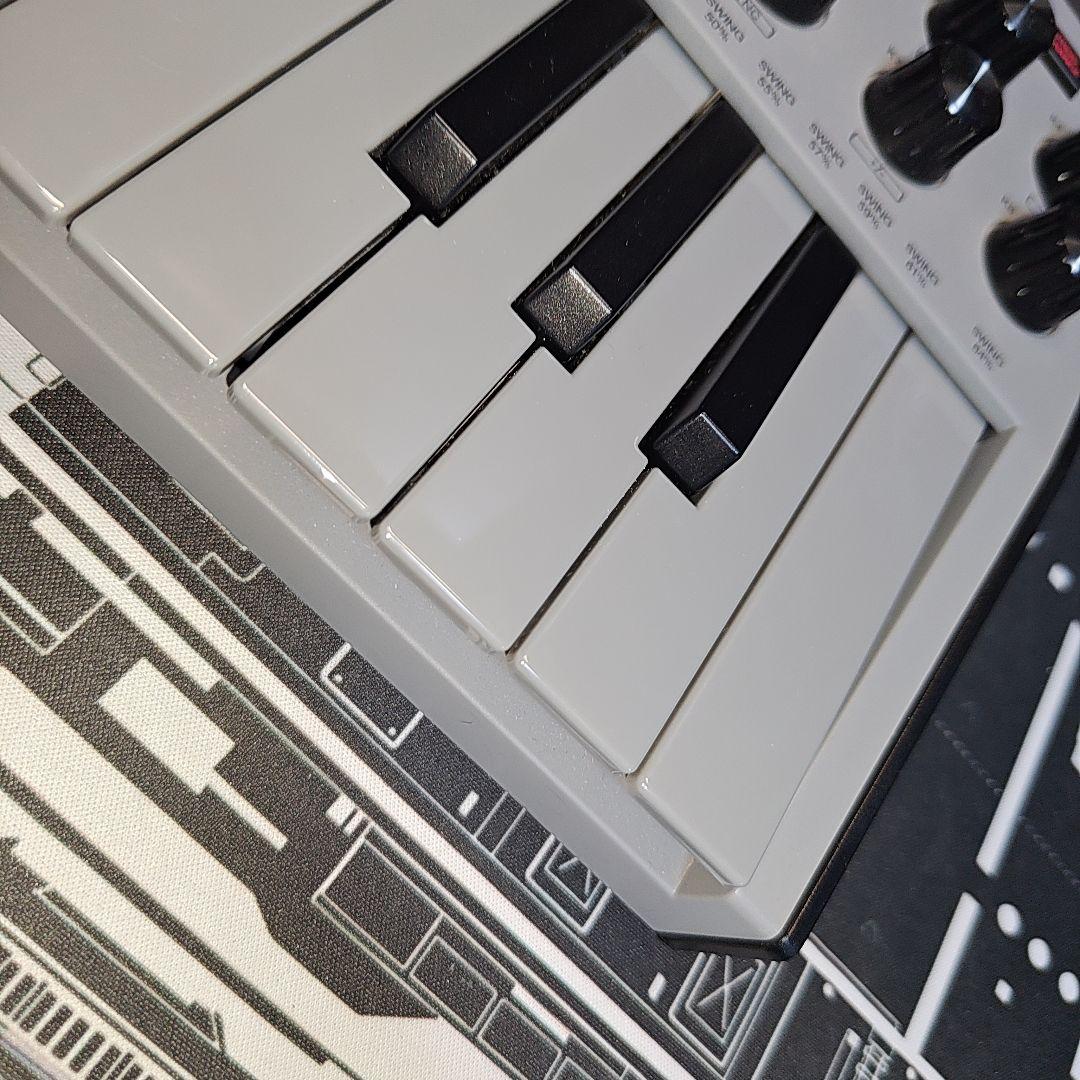 AKAI MPK mini Professional 通電確認済み MIDI