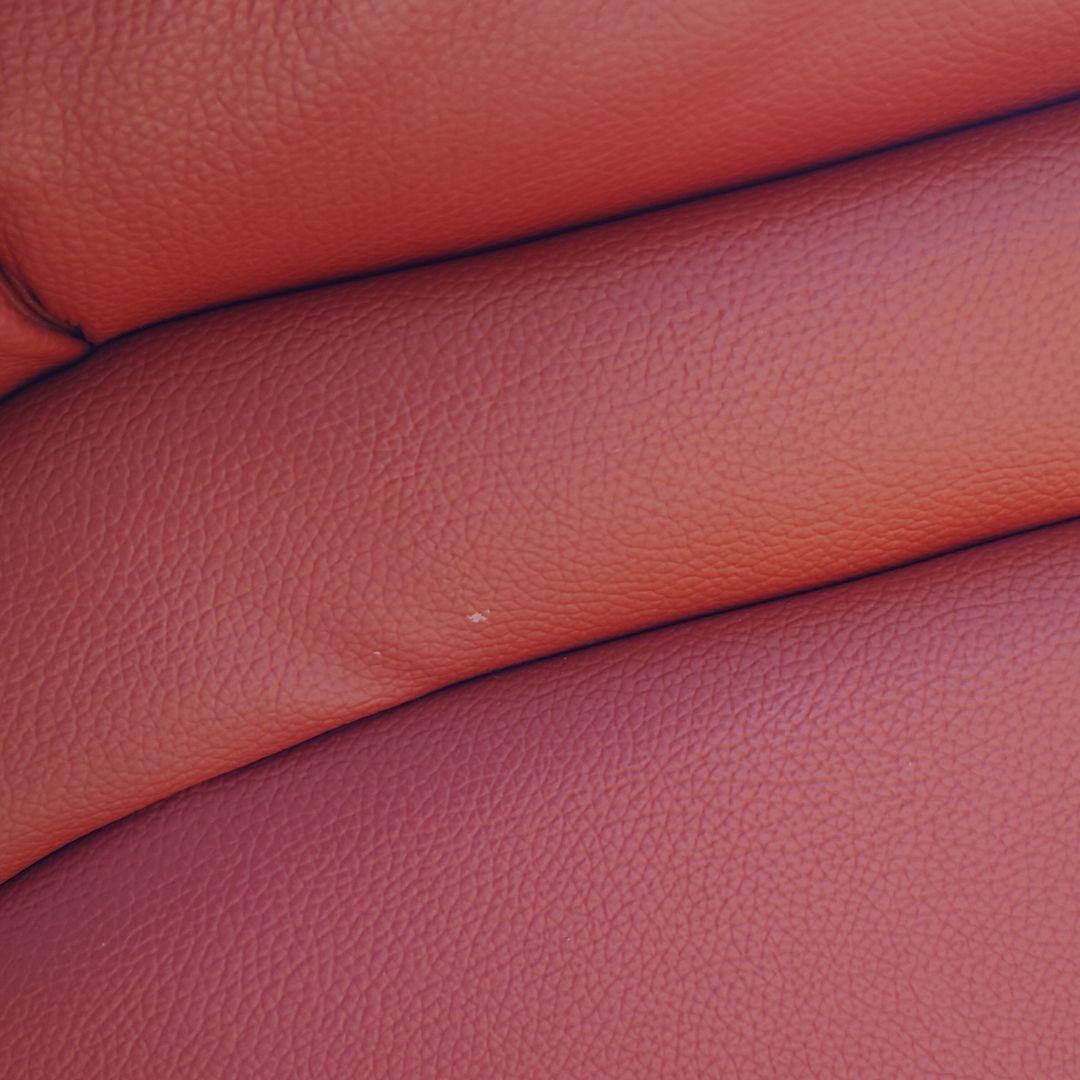 【送料込み】2人掛けレザーソファ