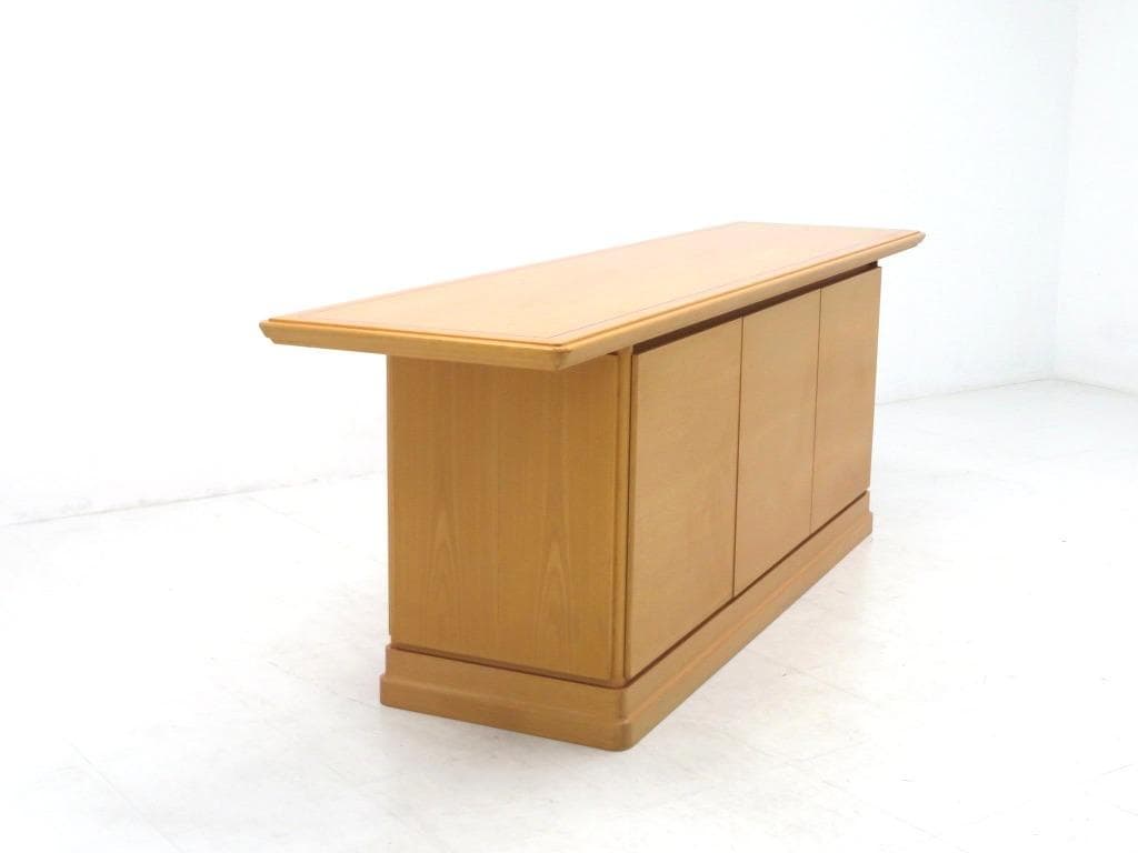 美品　天童木工　サクラ材　サイドボード　収納　キャビネット　チェスト　モダン