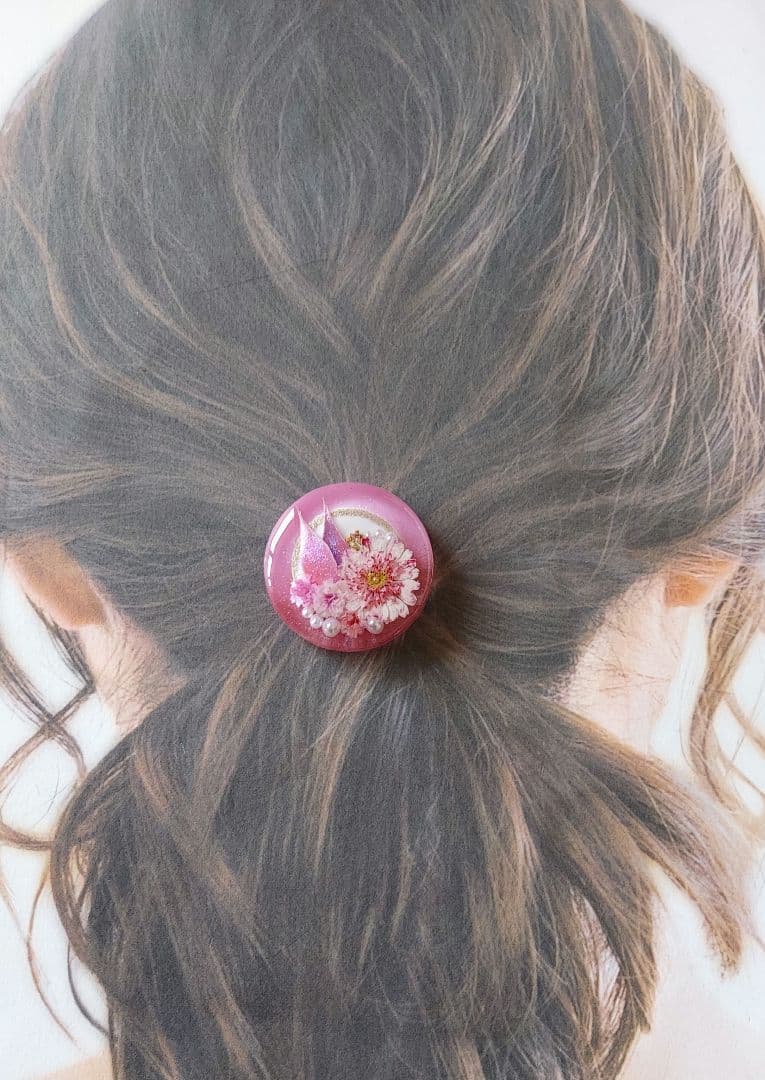 1710】レジン マトリカリア ヘアゴム ポニーフック ブロ―チ