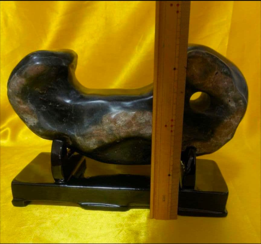 【次は貴方の番です】⭕️最高最強金運財運魔除　勾玉蛇石3.5キロ