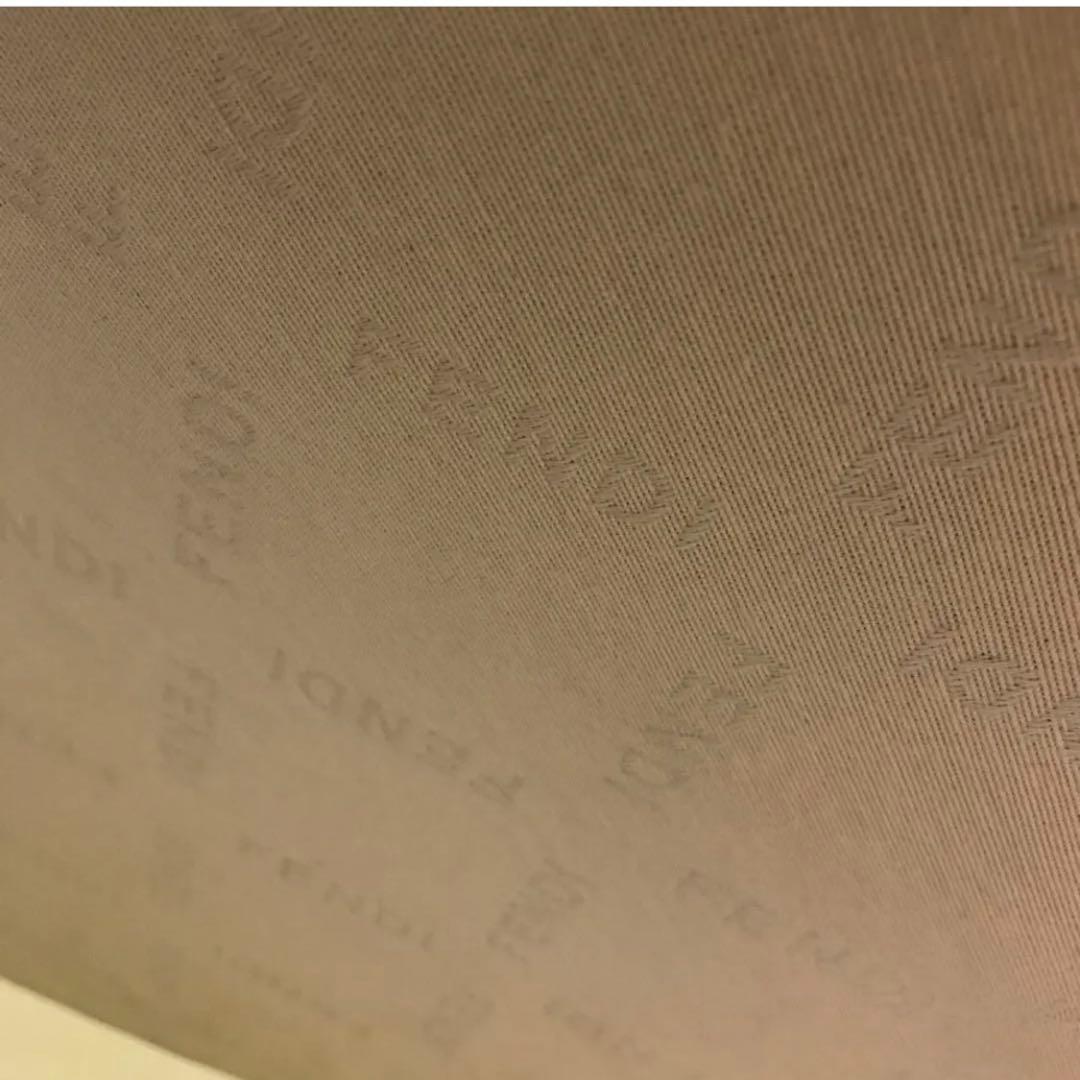 フェンディ ballet small table