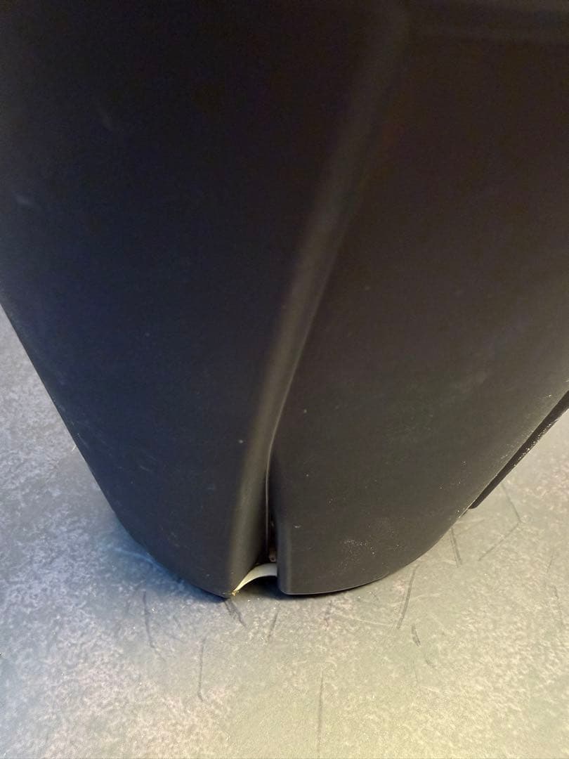 アガベ［チタノタ ハデス 黒帝斯］｜匿名配送・鉢ごと発送