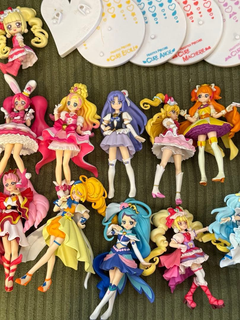 プリキュア歴代フィギュアセット - メルカリ
