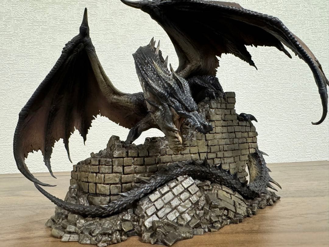 お値下げ本日のみ】モンハン一番くじ ミラボレアス B賞 リペイント品