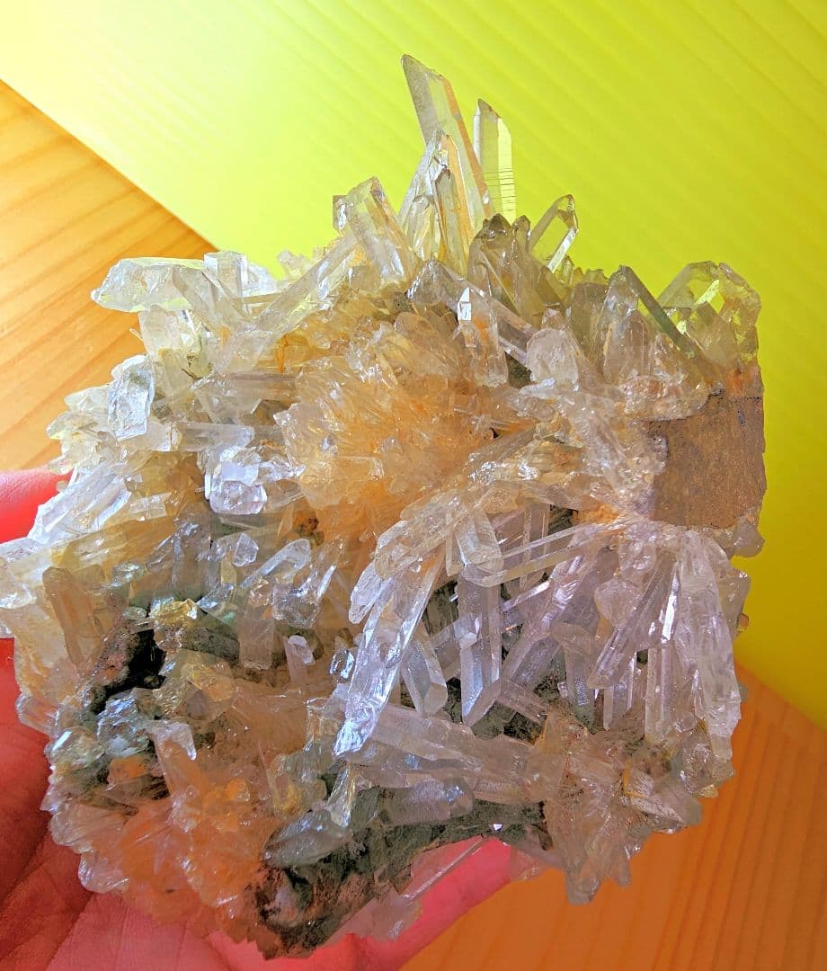 龍神さまが入った‼️宮崎産 水晶クラスター