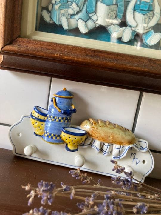 専用ページフランス♧ヴィンテージキッチンツールペグ♧M＆M作家サインi