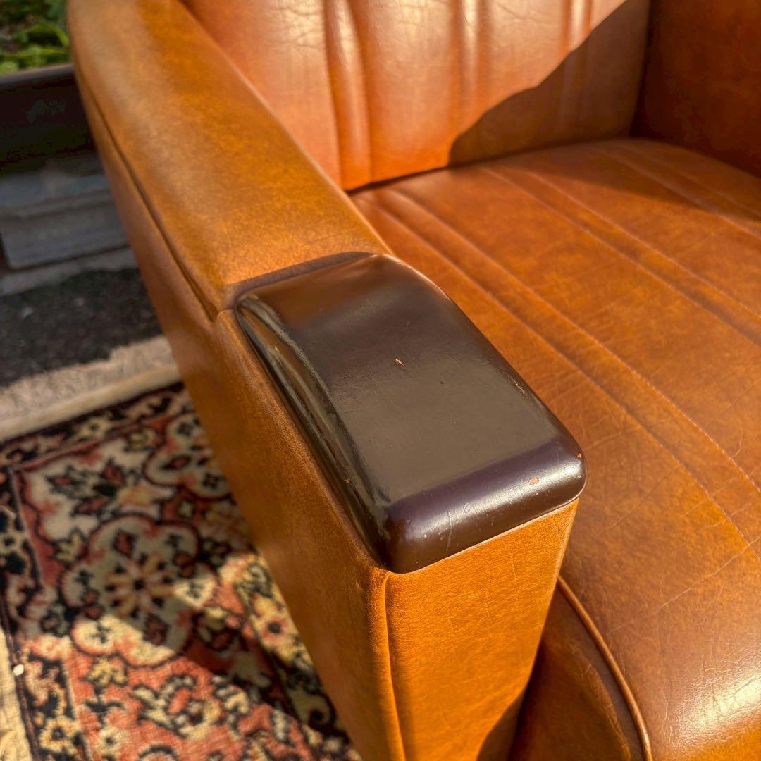 ビンテージ　レザーチェア　木製アームレスト　応接セット　1/2